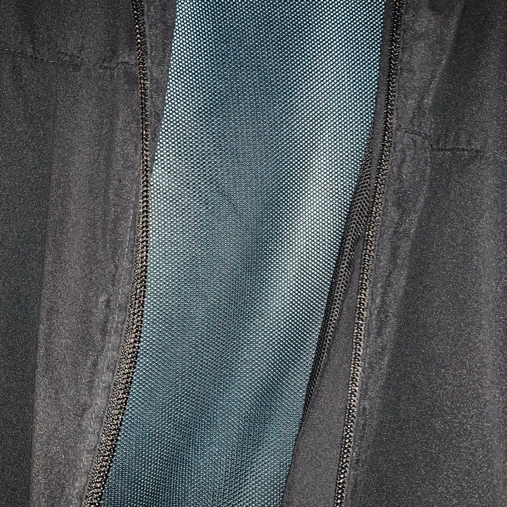 EUC Nike Windbreaker Size M. - Picture 4 of 7